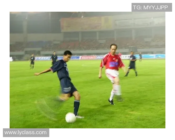 足球明星因伤致残的真实故事与图片展示 足球明星因伤致残的真实故事与图片展示