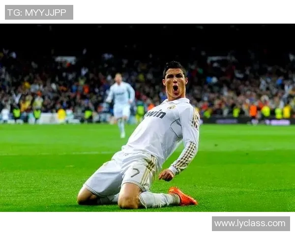 足球明星背后的故事他们的真实姓名揭晓与传奇人生的关系